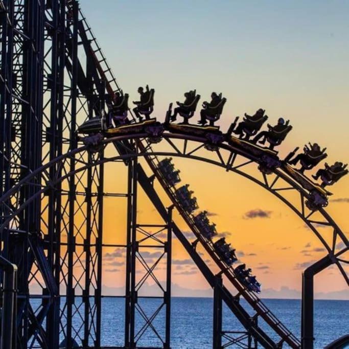 Hidden Gem W/ Parking Short Walk To Pleasure Beach Blackpool Eksteriør bilde